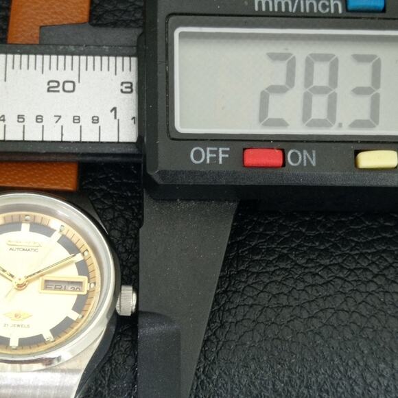 Vintage 1987 Citizen Automatic Womans Silver Watch W/daydate & Gold accents